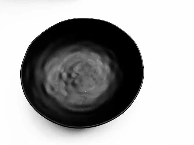 Black Obst-/Salatschale 31 x 8,4 cm matt schwarz